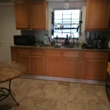 8100 Happy Home Чикаго Екстериор снимка